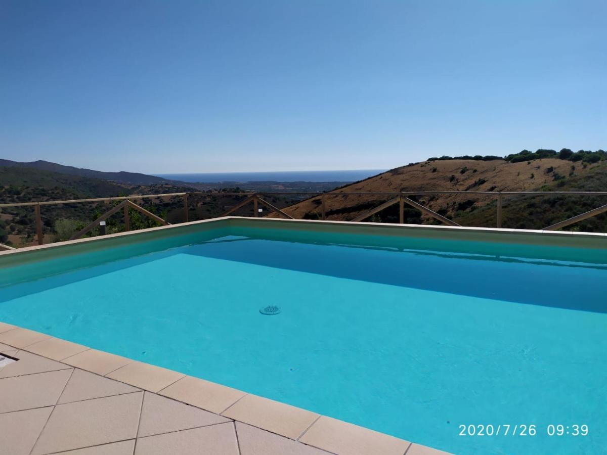 Azienda Agrituristica La Janna Di La Faj 부도니 외부 사진