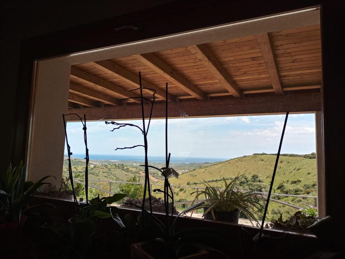 Azienda Agrituristica La Janna Di La Faj 부도니 외부 사진