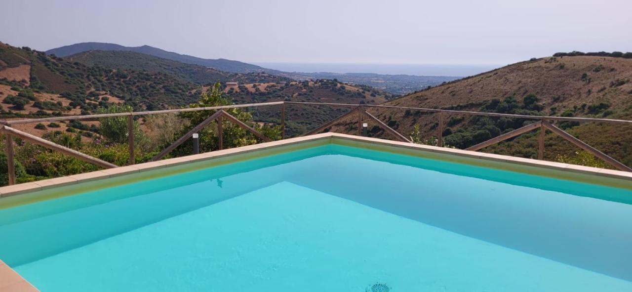 Azienda Agrituristica La Janna Di La Faj 부도니 외부 사진
