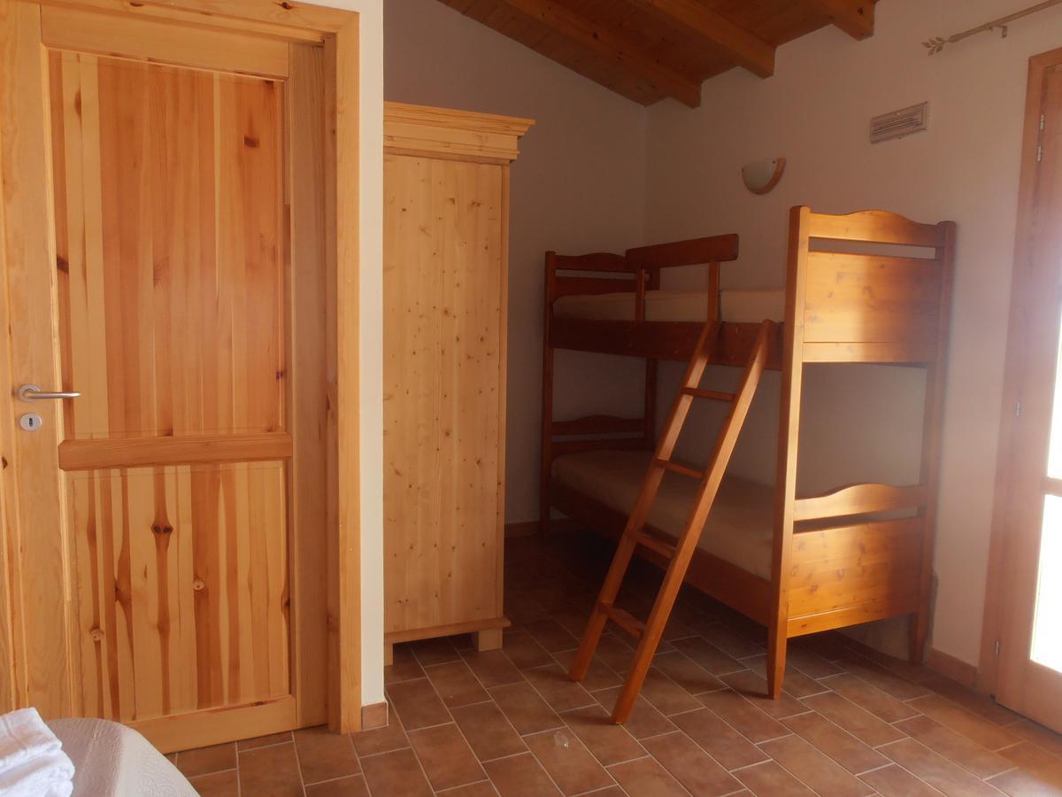 Azienda Agrituristica La Janna Di La Faj 부도니 외부 사진