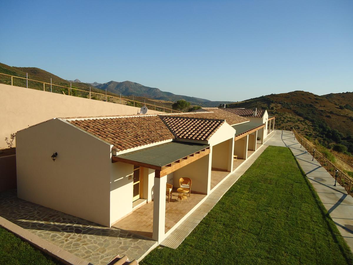 Azienda Agrituristica La Janna Di La Faj 부도니 외부 사진