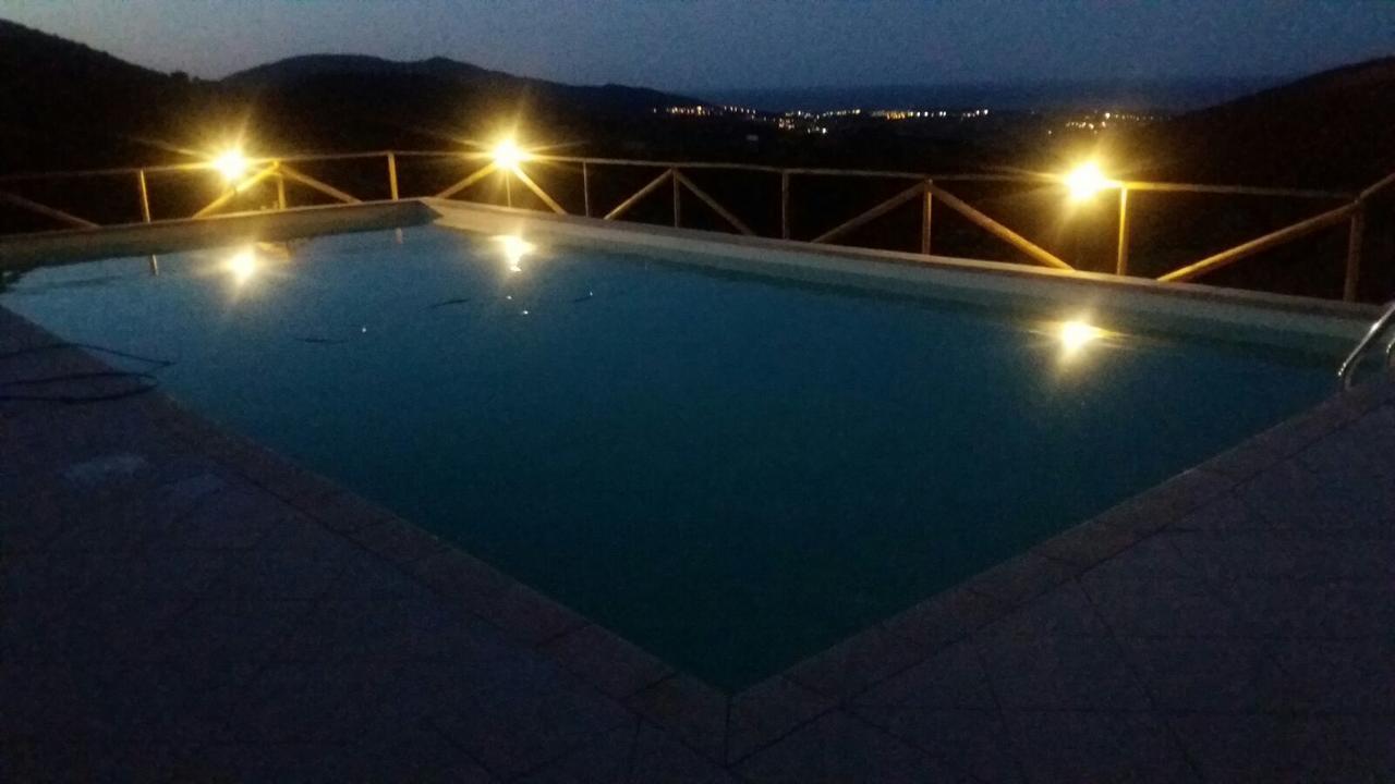 Azienda Agrituristica La Janna Di La Faj 부도니 외부 사진