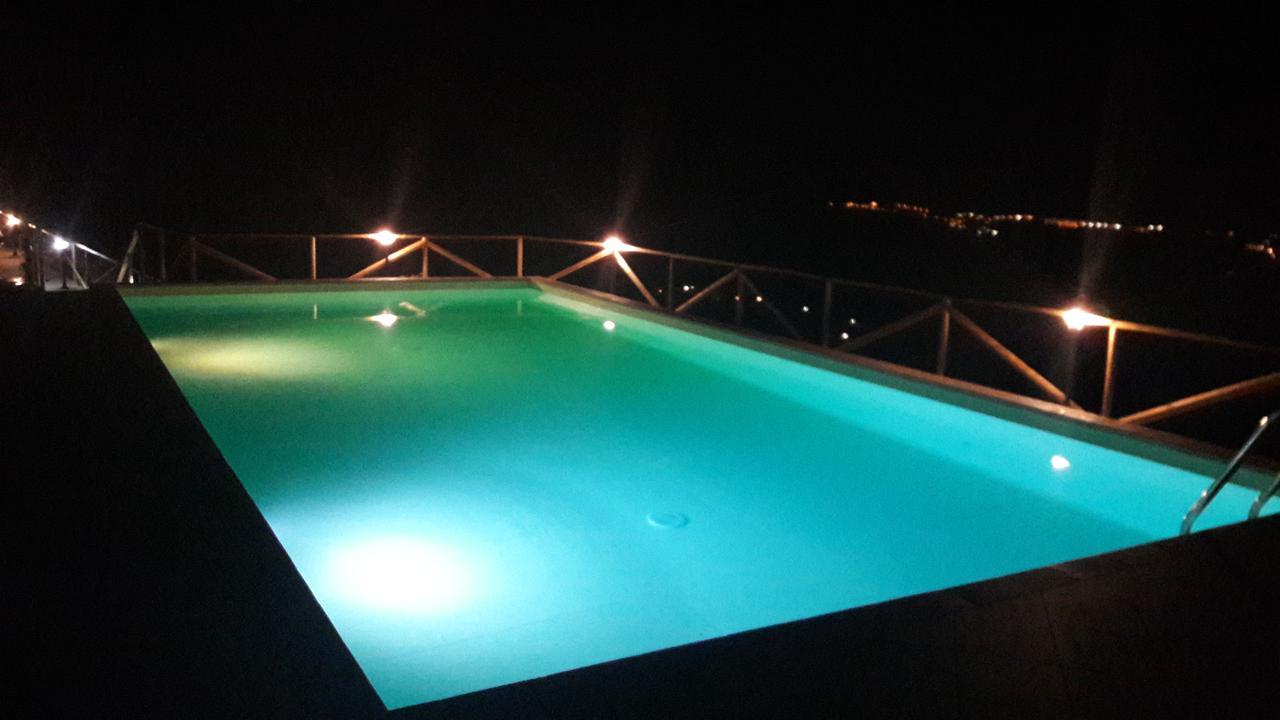 Azienda Agrituristica La Janna Di La Faj 부도니 외부 사진