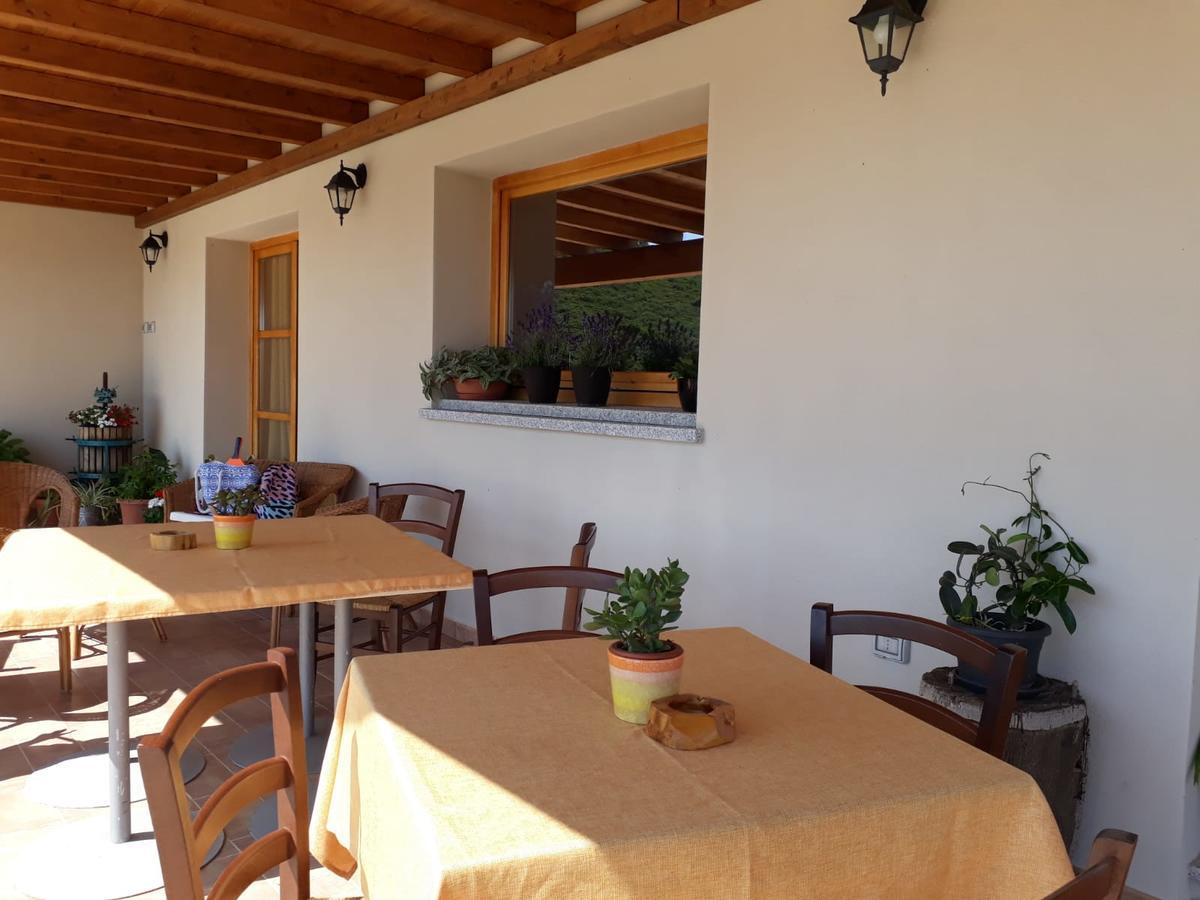 Azienda Agrituristica La Janna Di La Faj 부도니 외부 사진